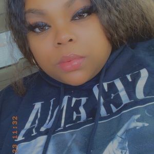 Meet your Posher, Kadesha